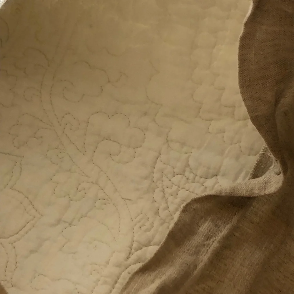 Pottery Barn Belgian Flax Floral Stitch 100% Linen, Standard, EUC, Tan